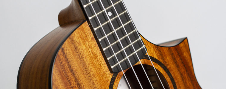 twisted wood switchback tenor ukulele detail